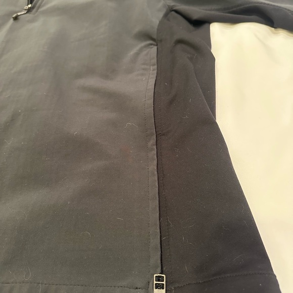 Nike Golf Sphere Pro - Gray and Black 1/4 Zip Soft shell Pullover Jacket - Picture 7 of 7